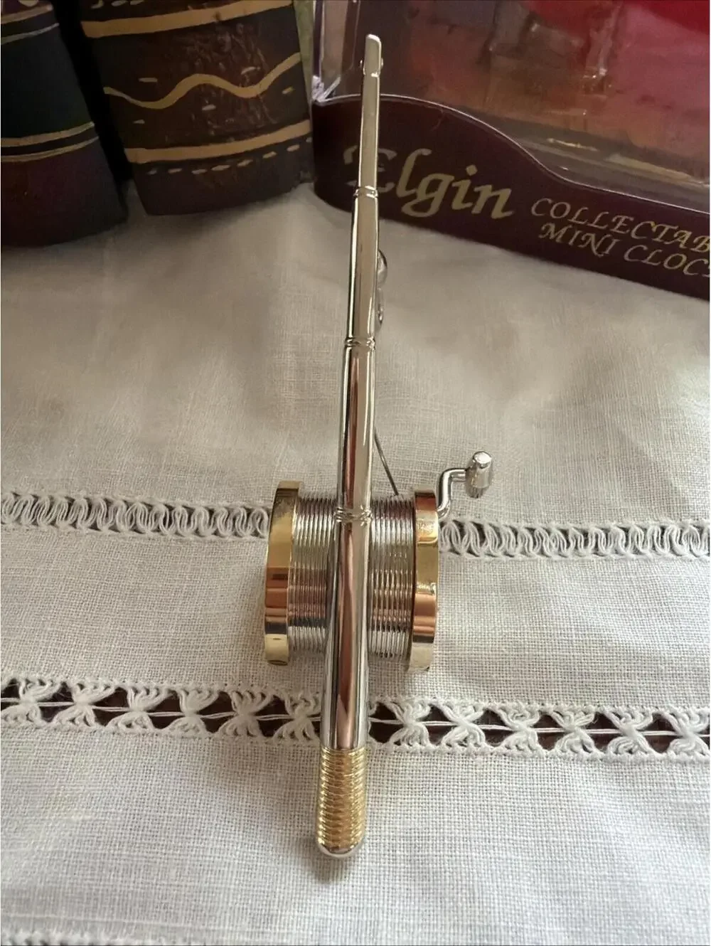 VTG Elgin Mini Desk Clock Fishing Rod New Outdoors Fisherman Rustic Cabin Works